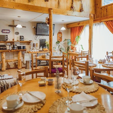 Hostal Viento Sur Coyhaique Esterno foto