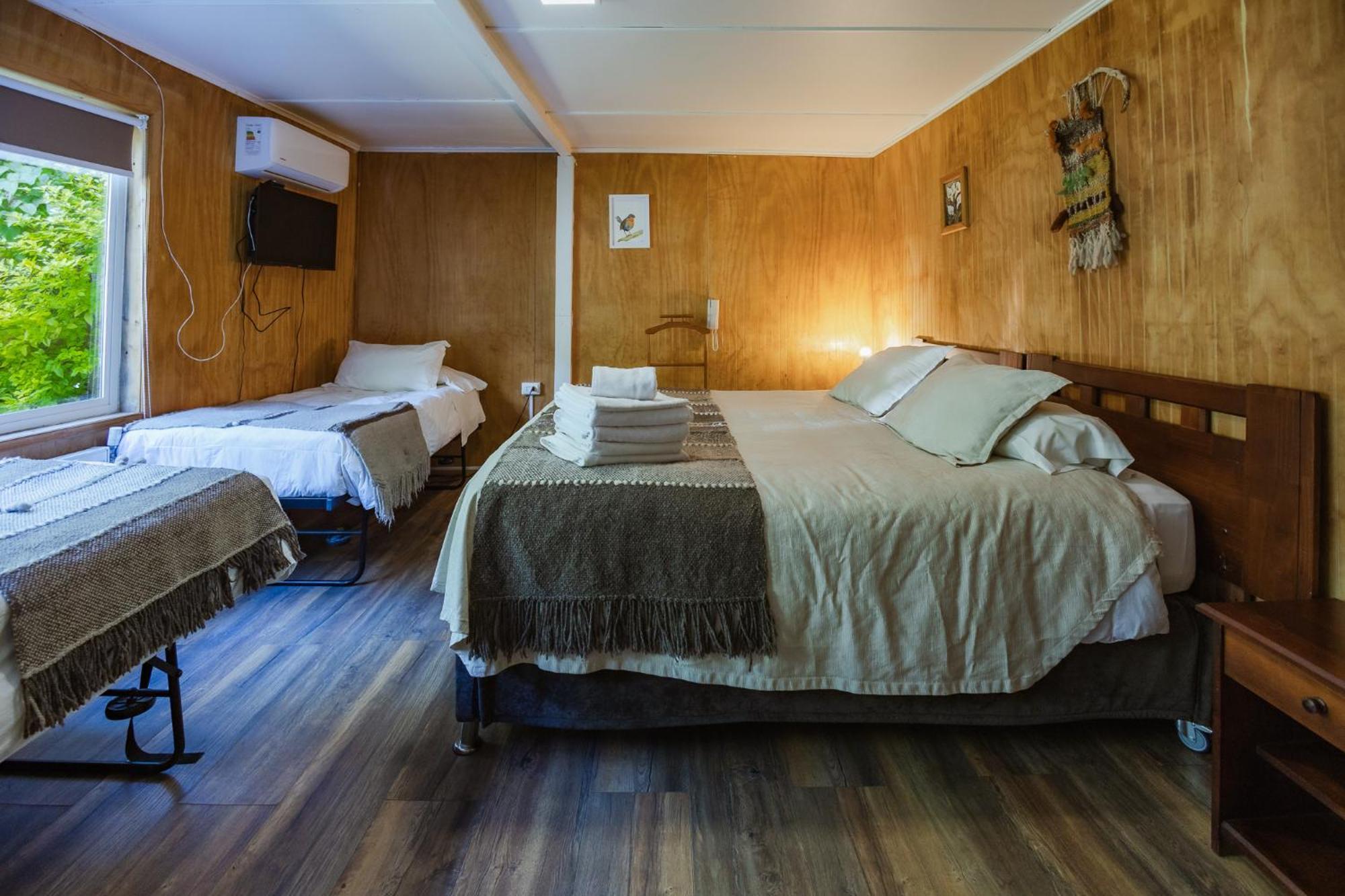 Hostal Viento Sur Coyhaique Esterno foto